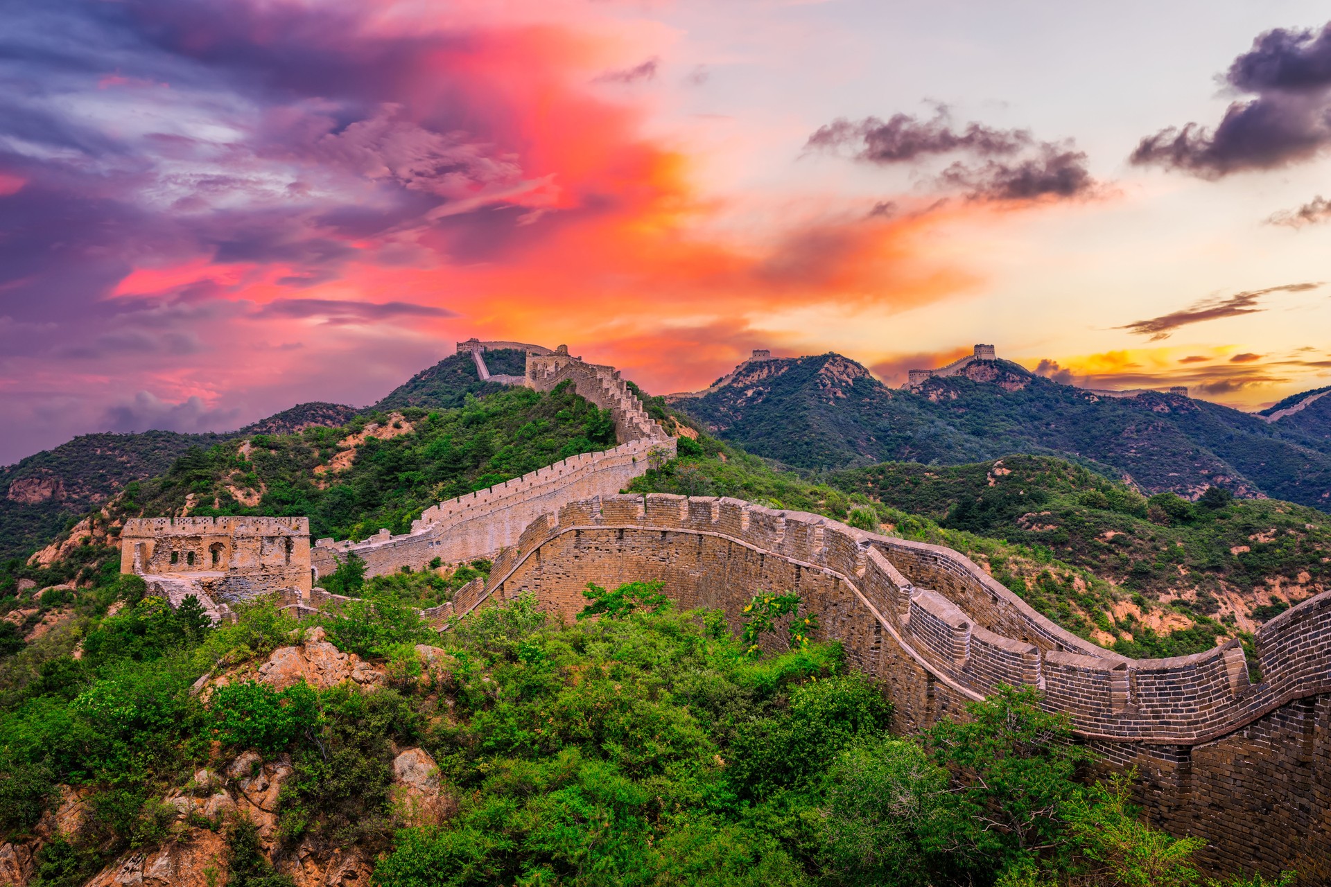 The Great Wall of China at dusk
